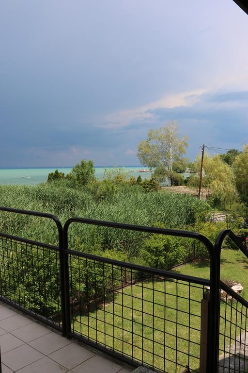 Nefelejcs Villa Zamardi Luaran gambar